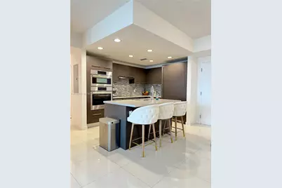 7825 NW 107th Ave #619, Doral, FL 33178 - Photo 5
