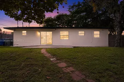 200 N 69th Ter, Hollywood, FL 33024 - Photo 25