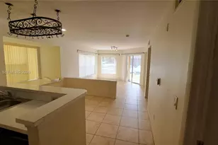 4791 Via Palm Lakes, West Palm Beach, FL 33417 - Photo 9