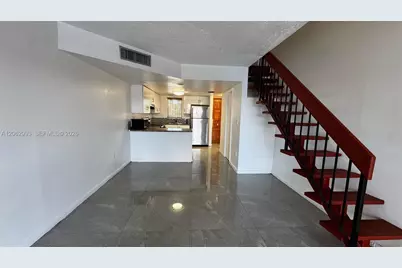 5530 W 26th Ct #210, Hialeah, FL 33016 - Photo 17