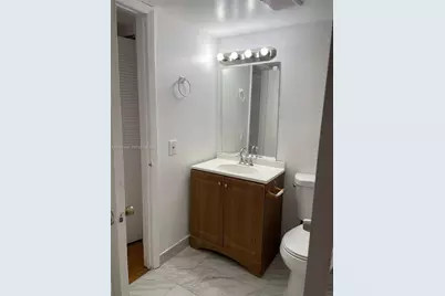 5530 W 26th Ct #210, Hialeah, FL 33016 - Photo 11