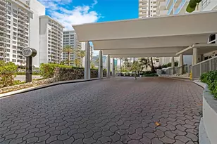5701 Collins Ave, Miami Beach, FL 33140 - Photo 15