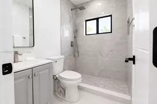 1571 NW 132nd St, Miami, FL 33167 - Photo 19