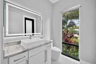 1004 SW 5th Pl, Fort Lauderdale, FL 33312 - Photo 97