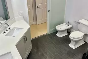 9845 NW 25th Terrace, Doral, FL 33172 - Photo 23