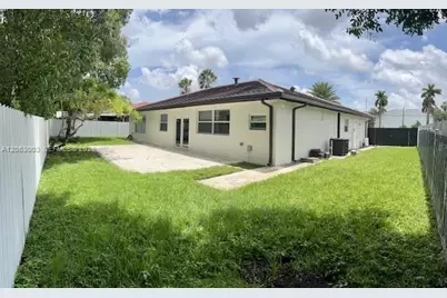 9845 NW 25th Ter, Doral, FL 33172 - Photo 29
