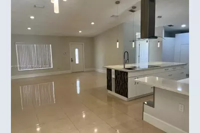 9845 NW 25th Ter, Doral, FL 33172 - Photo 5