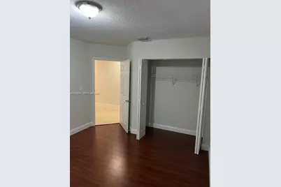 9845 NW 25th Ter, Doral, FL 33172 - Photo 15