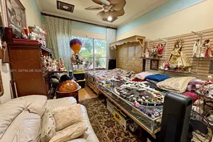 3457 NE 2nd St, Homestead, FL 33033 - Photo 9