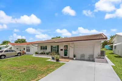 5713 NW 87th Ave, Tamarac, FL 33321 - Photo 1
