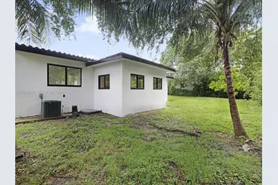8635 N Miami Ave, El Portal, FL 33150 - Photo 37