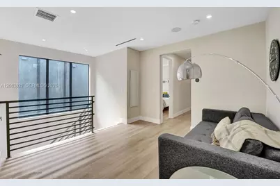 1103 NE 16th Ter #1, Fort Lauderdale, FL 33304 - Photo 15