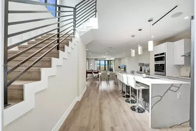 1103 NE 16th Ter #1, Fort Lauderdale, FL 33304 - Photo 5