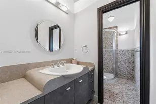 8215 Grand Canal Dr, Miami, FL 33144 - Photo 29