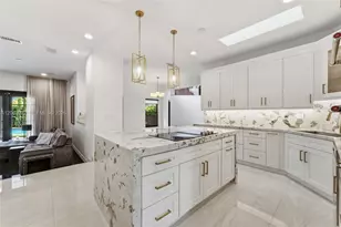 8215 Grand Canal Dr, Miami, FL 33144 - Photo 7