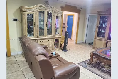 1341 NW 132 St, Miami, FL 33167 - Photo 3