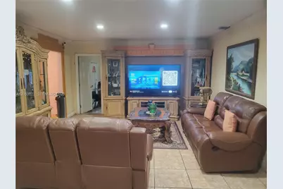 1341 NW 132 St, Miami, FL 33167 - Photo 5