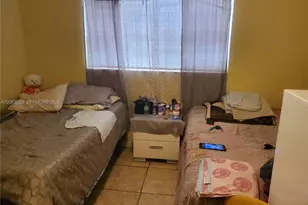 1341 NW 132nd St, Miami, FL 33167 - Photo 9