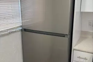 8951 SW 72nd St, Miami, FL 33173 - Photo 3