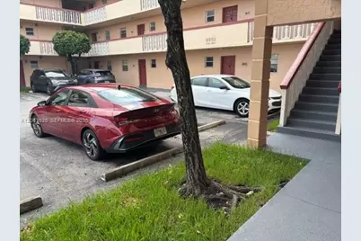 8951 SW 72nd St #102, Miami, FL 33173 - Photo 17