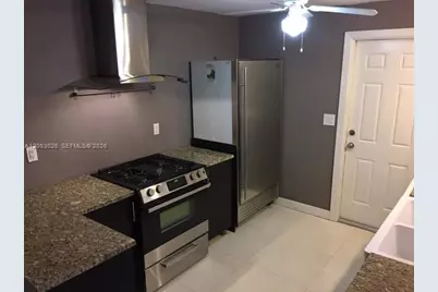 7521 NW 23rd St, Sunrise, FL 33313 - Photo 3