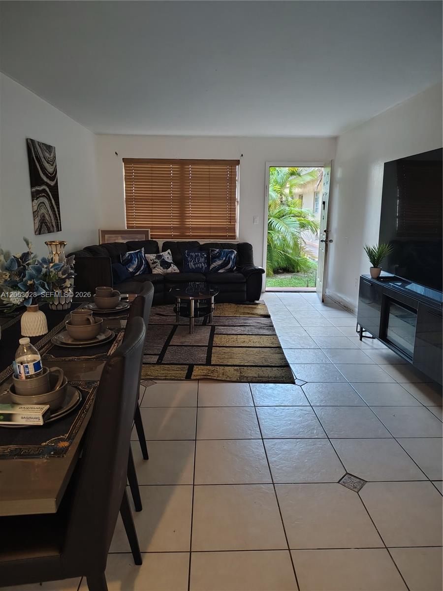 1350 NE 119th St #135006 - 1350 NE 119th St #135006, Miami, FL 33161 Luxury Property | Jose Angel Pina