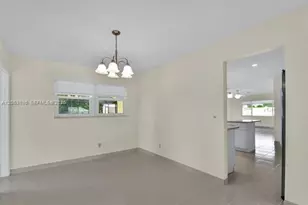 2480 Windsor Rd, Palm Beach Gardens, FL 33410 - Photo 13