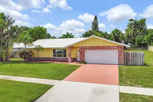 2480 Windsor Rd, Palm Beach Gardens, FL 33410 - Photo 5
