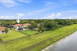 3931 NW 7th Pl, Deerfield Beach, FL 33442 - Photo 25