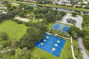 3931 NW 7th Pl, Deerfield Beach, FL 33442 - Photo 29