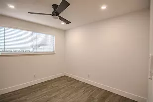 801 NE 57th St, Oakland Park, FL 33334 - Photo 19