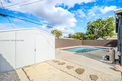 801 NE 57th St, Oakland Park, FL 33334 - Photo 31