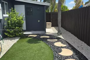 801 NE 57th St, Oakland Park, FL 33334 - Photo 27