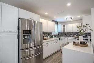 801 NE 57th St, Oakland Park, FL 33334 - Photo 3