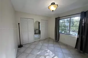 755 SW 6th St, Miami, FL 33130 - Photo 13