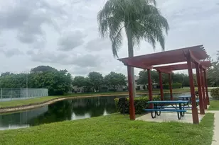 731 Vista Isles Dr, Sunrise, FL 33325 - Photo 3