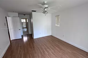 9781 NW 45th Ln, Doral, FL 33178 - Photo 9
