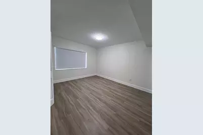 2685 W 66th St #12-20, Hialeah, FL 33016 - Photo 11