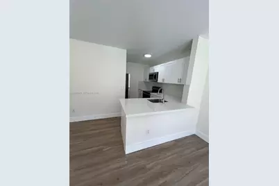 2685 W 66th St #12-20, Hialeah, FL 33016 - Photo 31