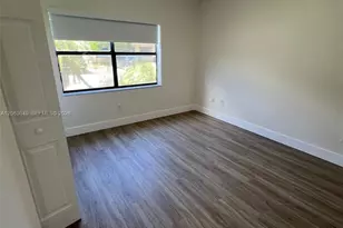 2685 W 66th St, Hialeah, FL 33016 - Photo 17