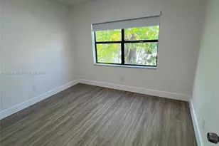 2685 W 66th St, Hialeah, FL 33016 - Photo 21