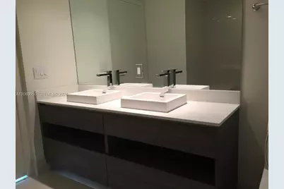 1100 S Miami Av #3902, Miami, FL 33130 - Photo 11