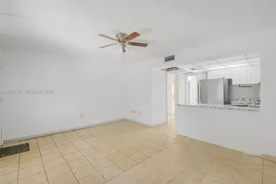 2170 W 60th St #16208, Hialeah, FL 33016 - Photo 7