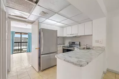 2170 W 60th St #16208, Hialeah, FL 33016 - Photo 11
