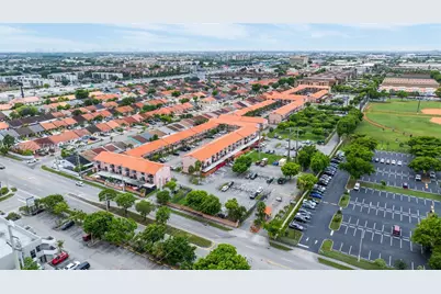 2170 W 60th St #16208, Hialeah, FL 33016 - Photo 35