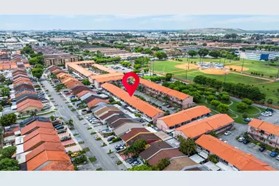 2170 W 60th St #16208, Hialeah, FL 33016 - Photo 23