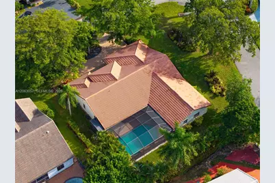 8308 NW 74th St, Tamarac, FL 33321 - Photo 35