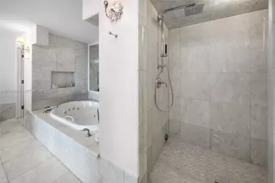 900 Bay Dr #702/704, Miami Beach, FL 33141 - Photo 23