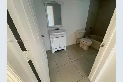 6315 SW 8th St #201, Miami, FL 33144 - Photo 17