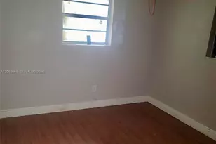 10210 SW 173rd St, Miami, FL 33157 - Photo 5